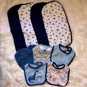 Bibs & burp cloths